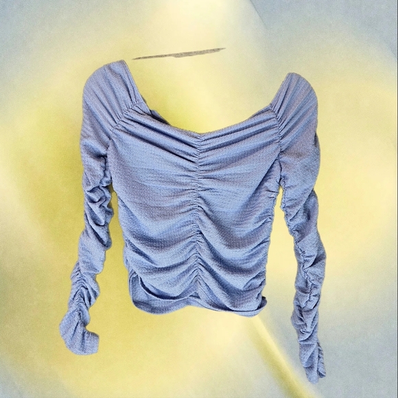 Elodie Womens Top Sz M Purple Ruched Front,Back & Arms. Purple Casual Comfort - Picture 1 of 11